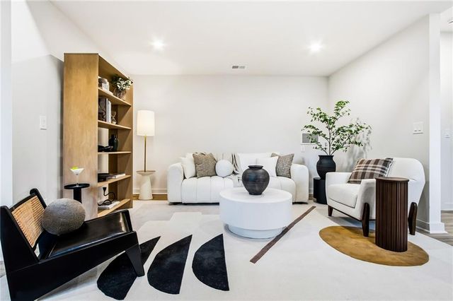 1735 Little Willeo Road, Marietta, GA 30068