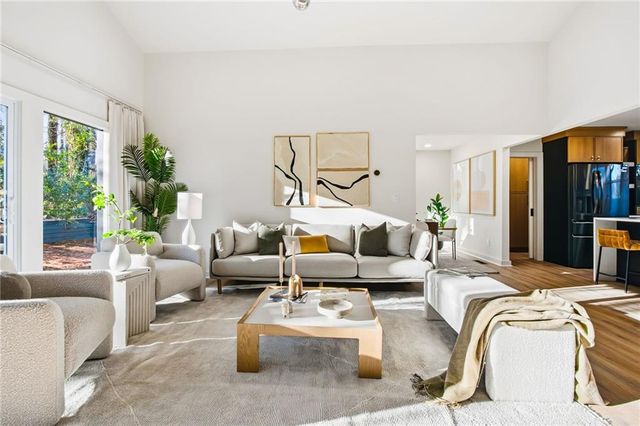 1735 Little Willeo Road, Marietta, GA 30068