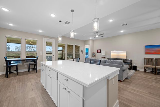 3108 Miletto DR, Round Rock, TX 78665