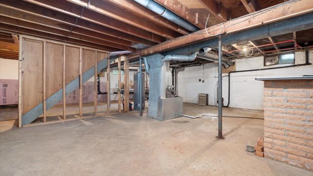 6333 Fallsburg Road NE, Newark, OH 43055