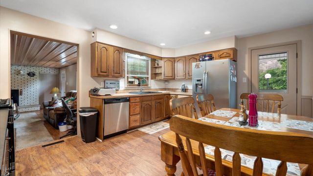 6333 Fallsburg Road NE, Newark, OH 43055