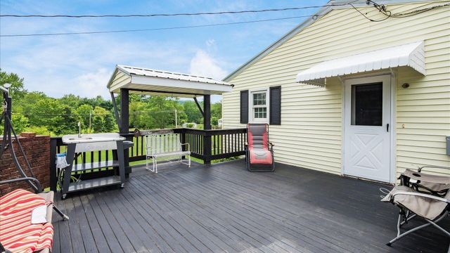 6333 Fallsburg Road NE, Newark, OH 43055