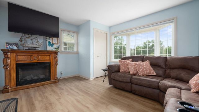 6333 Fallsburg Road NE, Newark, OH 43055