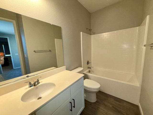 10912 Monomoy Way, Stockton, CA 95219