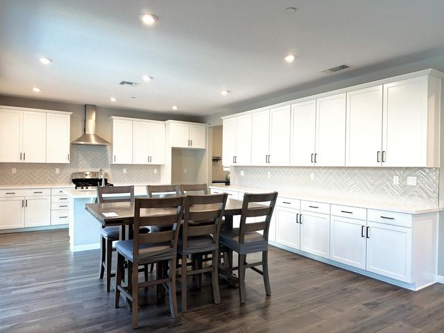 10912 Monomoy Way, Stockton, CA 95219