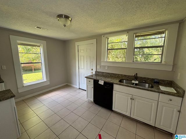 1120 TRENTON STREET, Birmingham, AL 35224