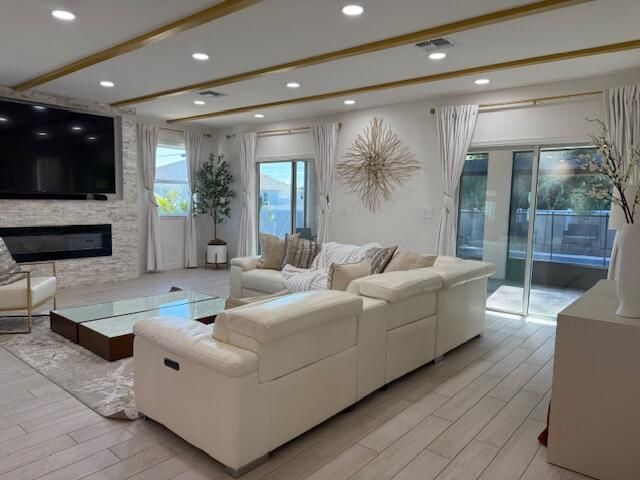 2300 SW Abalon Circle, Port St Lucie, FL 34953