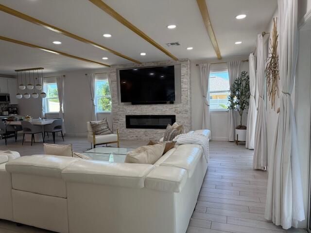 2300 SW Abalon Circle, Port St Lucie, FL 34953