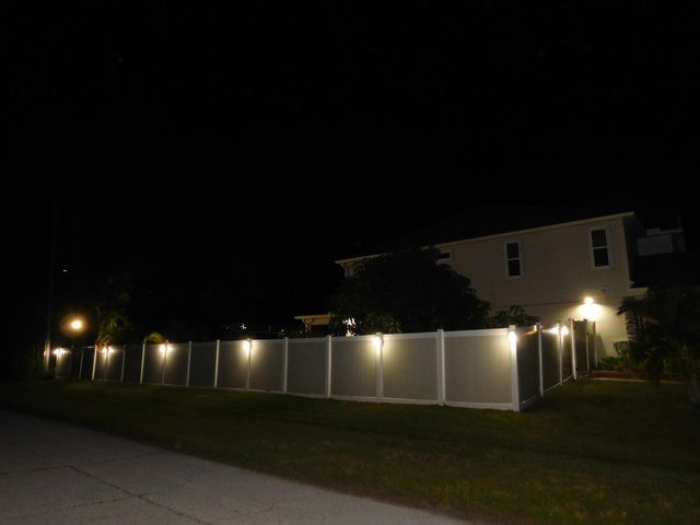 2300 SW Abalon Circle, Port St Lucie, FL 34953