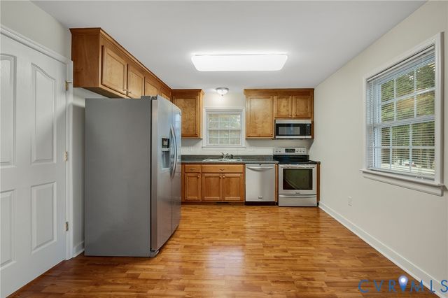 507 Yellowstone Dr, Hopewell, VA 23860