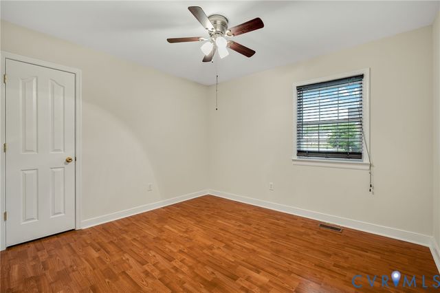507 Yellowstone Dr, Hopewell, VA 23860