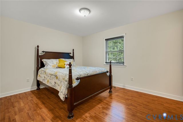 507 Yellowstone Dr, Hopewell, VA 23860