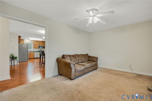 507 Yellowstone Dr, Hopewell, VA 23860