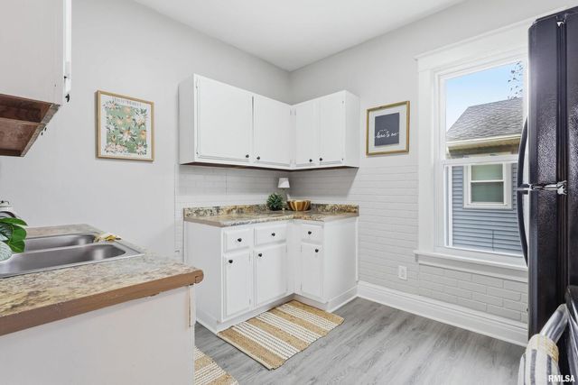 1839 7TH Street, Rock Island, IL 61201