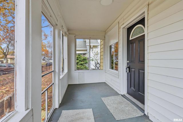 1839 7TH Street, Rock Island, IL 61201