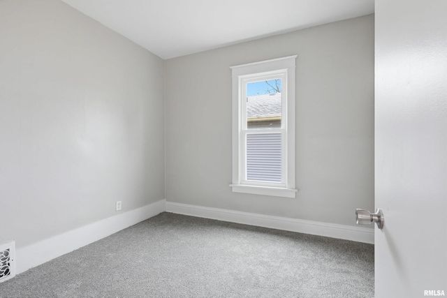 1839 7TH Street, Rock Island, IL 61201