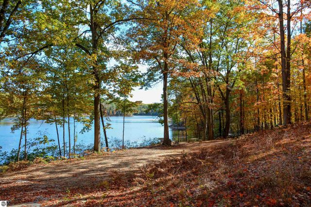 Cross Country Trail, Traverse City, MI 49686