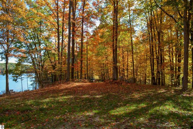 Cross Country Trail, Traverse City, MI 49686