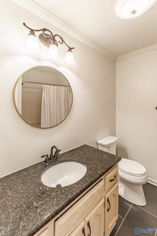 17960 Davis Street, Athens, AL 35611