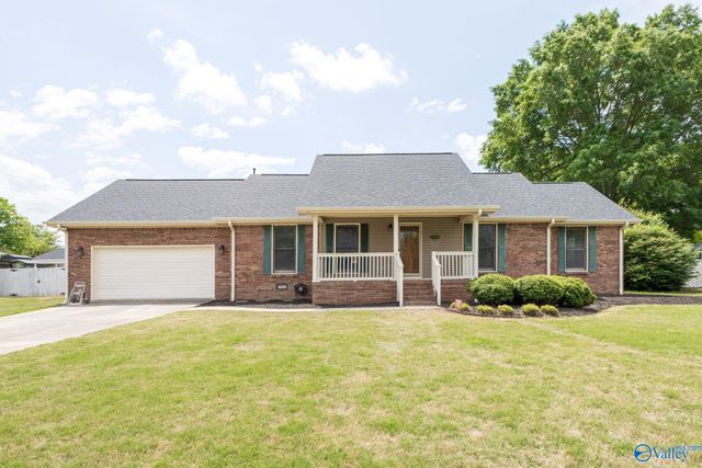 17960 Davis Street, Athens, AL 35611