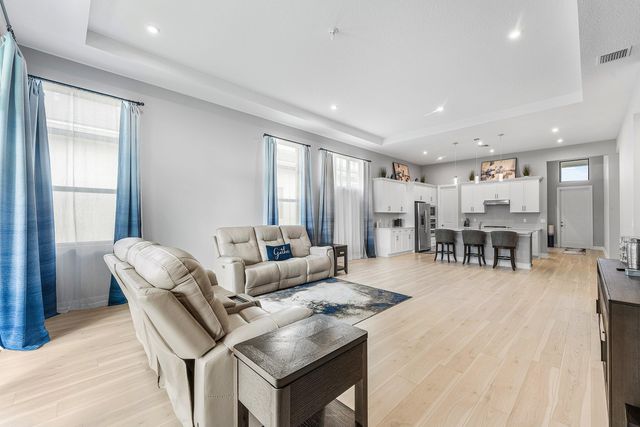 2752 SE Ashfield Drive, Port St. Lucie, Port St Lucie, FL 34984