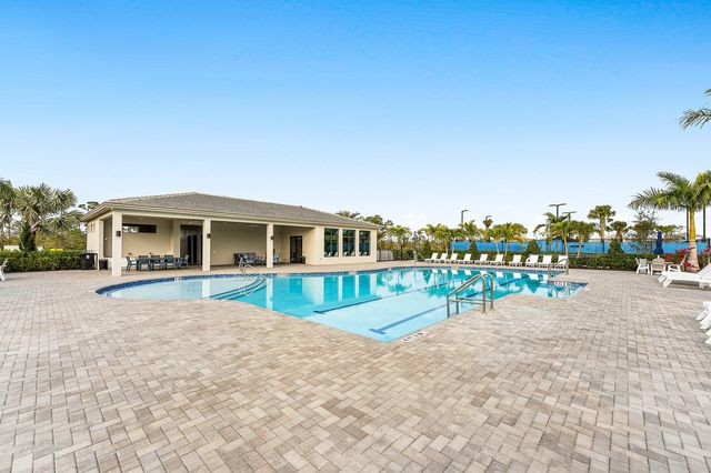 2752 SE Ashfield Drive, Port St. Lucie, Port St Lucie, FL 34984