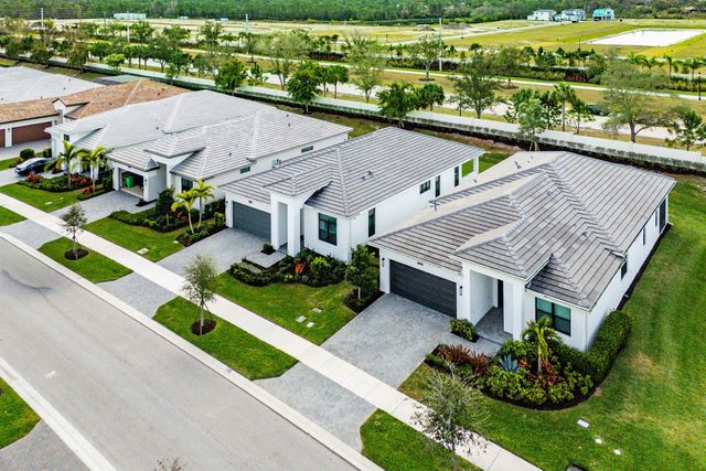 2752 SE Ashfield Drive, Port St. Lucie, Port St Lucie, FL 34984