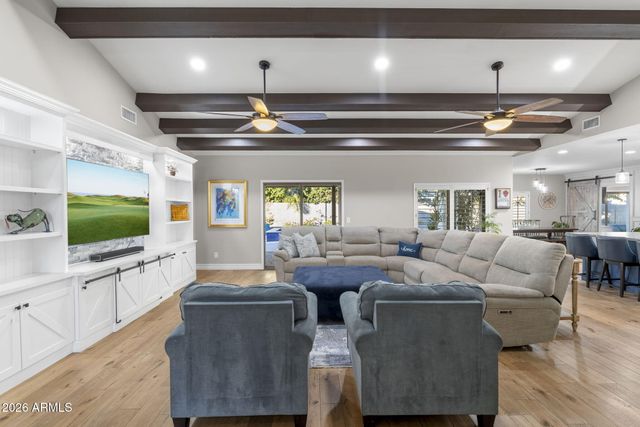 5926 E HARTFORD Avenue, Scottsdale, AZ 85254