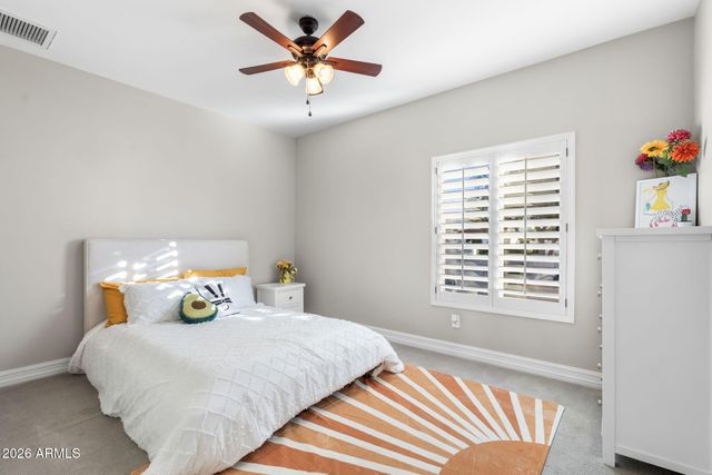 5926 E HARTFORD Avenue, Scottsdale, AZ 85254