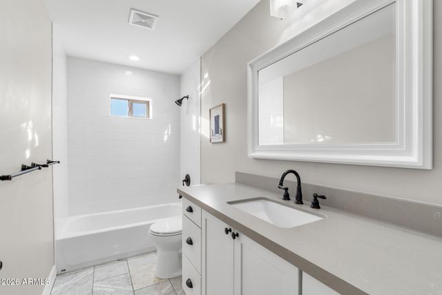 5926 E HARTFORD Avenue, Scottsdale, AZ 85254