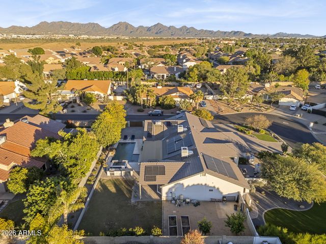 5926 E HARTFORD Avenue, Scottsdale, AZ 85254