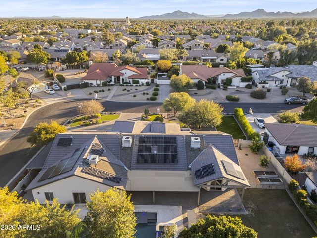 5926 E HARTFORD Avenue, Scottsdale, AZ 85254