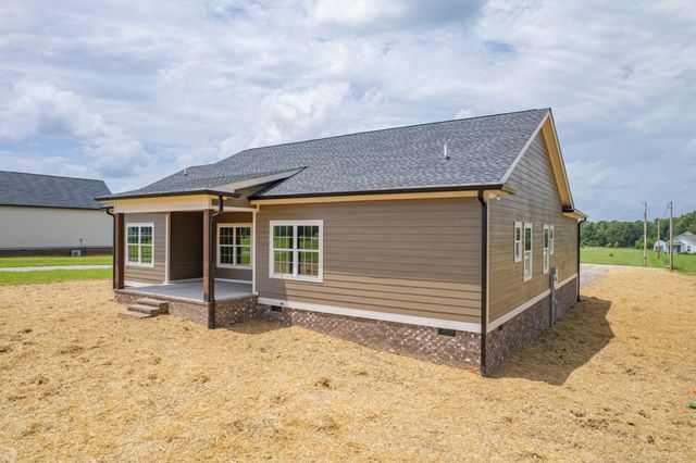 370 Dugout Rd, Summertown, TN 38483