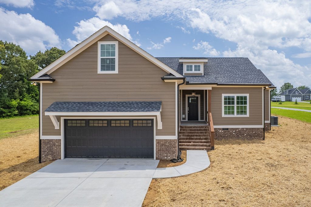 370 Dugout Rd, Summertown, TN 38483