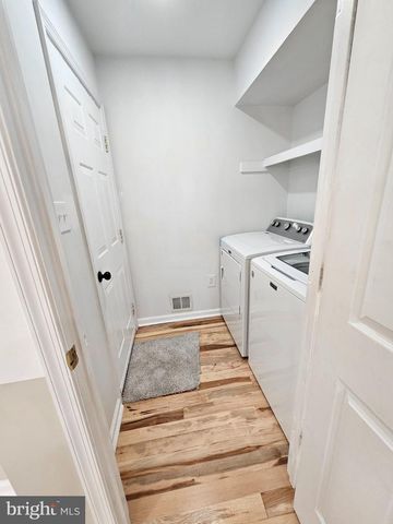 13116 QUEENSDALE DR, Woodbridge, VA 22193