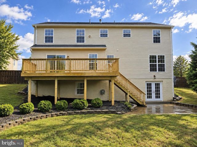13116 QUEENSDALE DR, Woodbridge, VA 22193