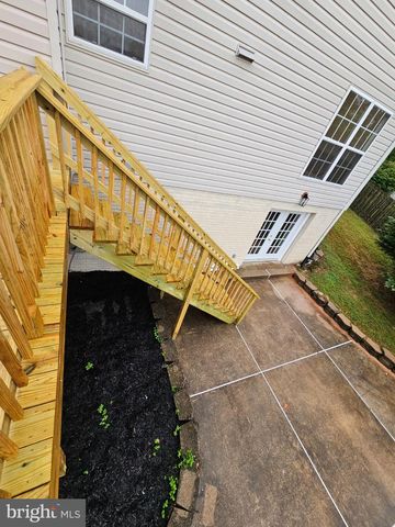 13116 QUEENSDALE DR, Woodbridge, VA 22193