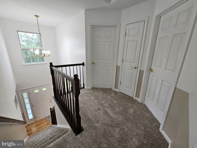 13116 QUEENSDALE DR, Woodbridge, VA 22193