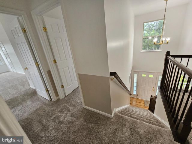 13116 QUEENSDALE DR, Woodbridge, VA 22193