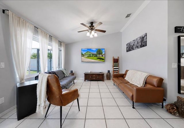 1125 HARDWOOD DRIVE, Valrico, FL 33596