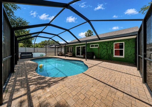 1125 HARDWOOD DRIVE, Valrico, FL 33596