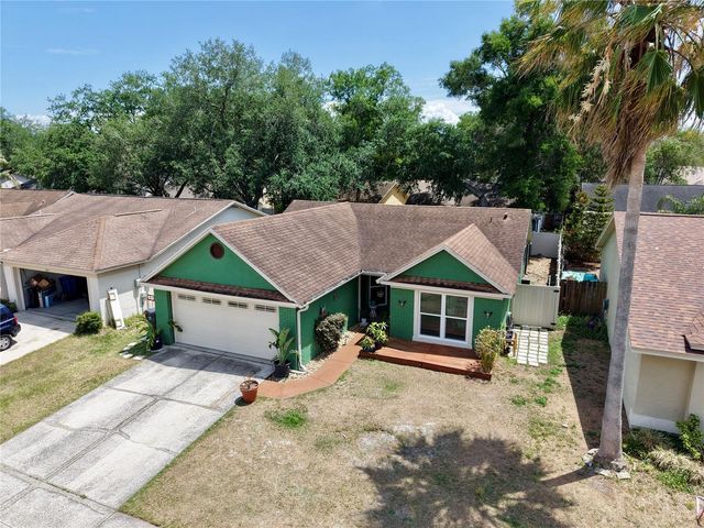 1125 HARDWOOD DRIVE, Valrico, FL 33596