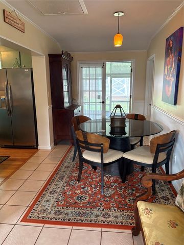 219 KENSINGTON AVENUE, Deland, FL 32724