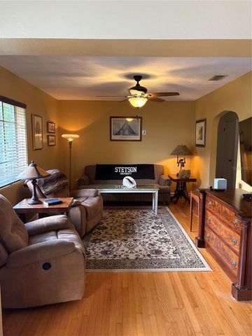 219 KENSINGTON AVENUE, Deland, FL 32724