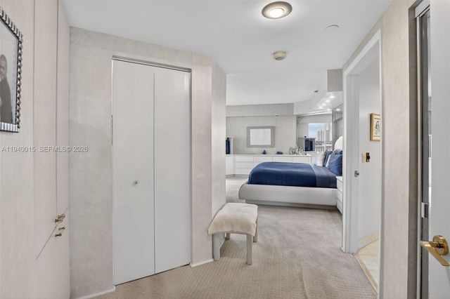 3000 Island Blvd 502, Aventura, FL 33160