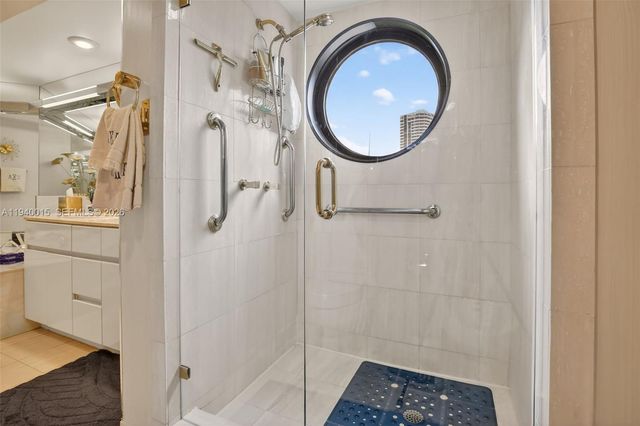 3000 Island Blvd 502, Aventura, FL 33160