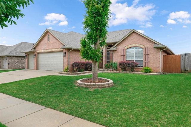 8816 NW 114th Street, Oklahoma City, OK 73162