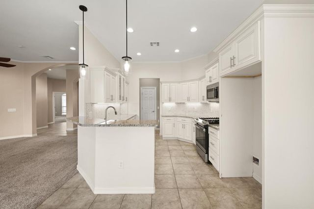 8816 NW 114th Street, Oklahoma City, OK 73162
