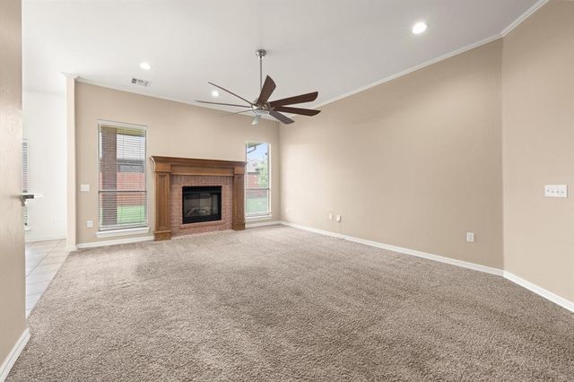 8816 NW 114th Street, Oklahoma City, OK 73162