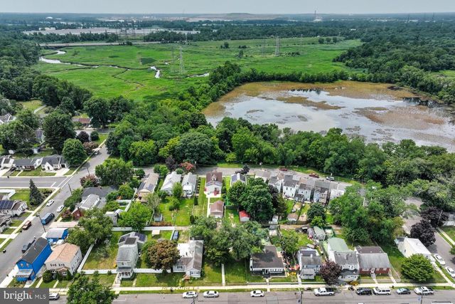 227 RANDALL AVE, Hamilton, NJ 08610